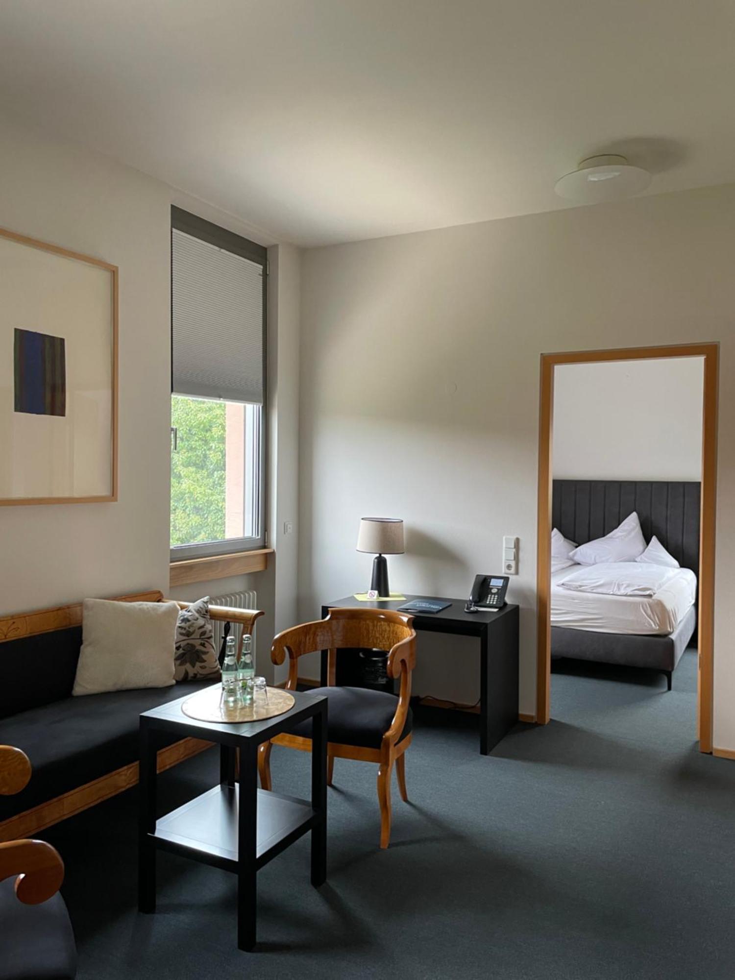 Tagungshaus Himmelspforten - Self Check-In Вюрцбург Экстерьер фото